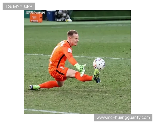 巴萨重建方向模糊，近期表现波动加剧，球队稳定性面临考验