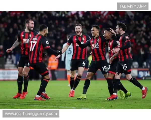 曼联重返欧冠难度加大，竞争格局趋紧对赛季走势形成制约