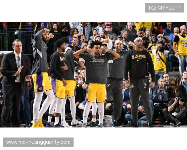 纳什无球跑动改变防守布局，组织效率仍领跑联盟